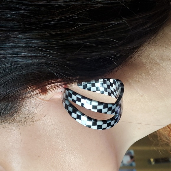 Checkered earrings - Picture 4 of 5